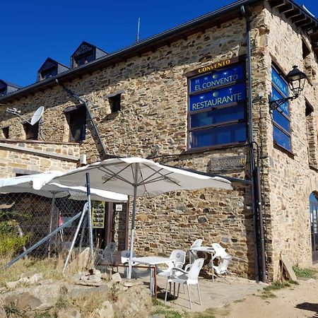 Hostel Albergue El Convento De Foncebadon Exteriér fotografie